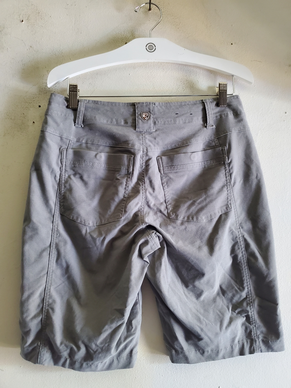Kuhl Light Gray Women's Knee-Length Shorts - Picture 3 of 9